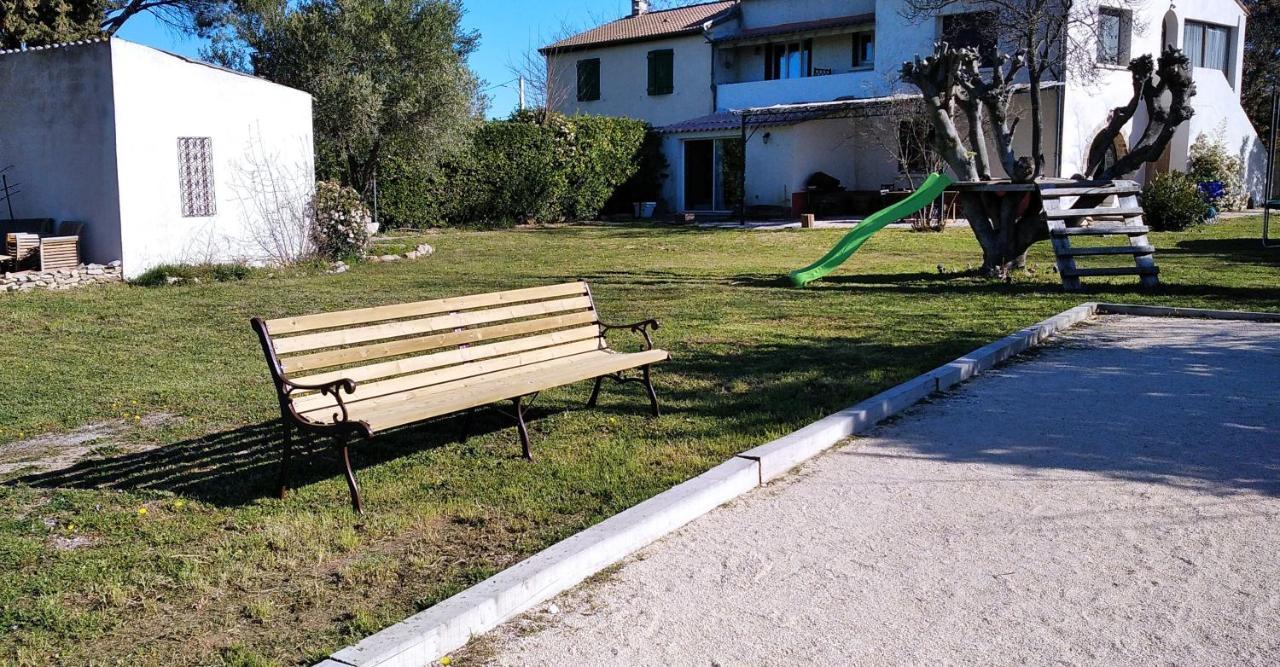 L'Esperluette En Camargue Bed and Breakfast Uchaud Buitenkant foto